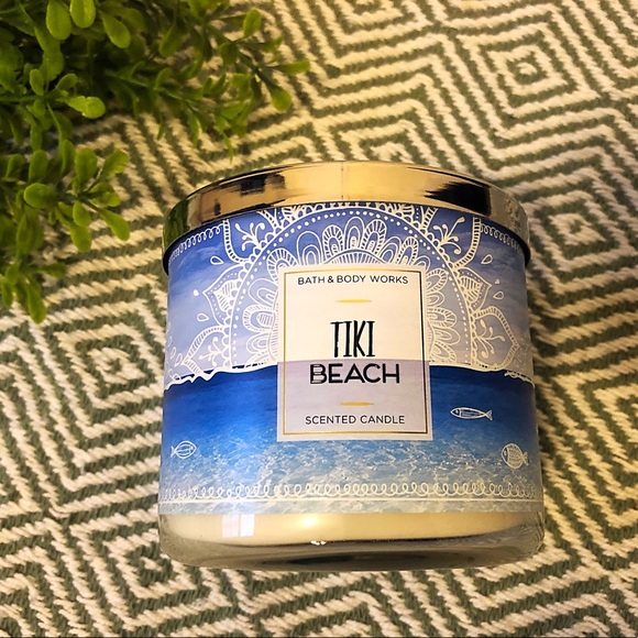 Tiki Beach Candle